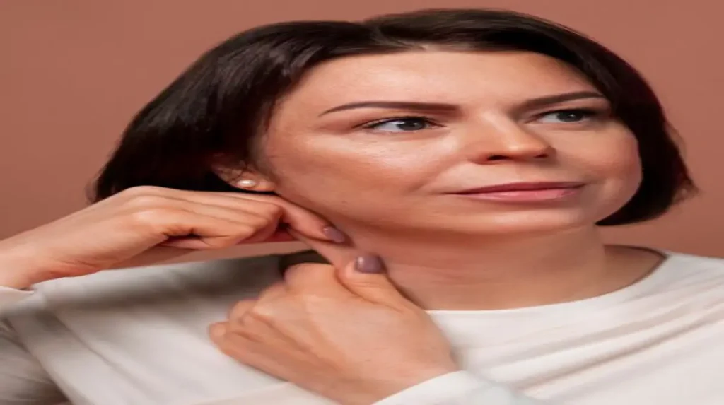 بوتاکس شامل سردرد، درد در محل تزریق و مواردی مشابه است که معمولاً موقتی هستند. در خطوط و چین و چروک آنتی اکسیدان ها پوست را احیا می کنند.
