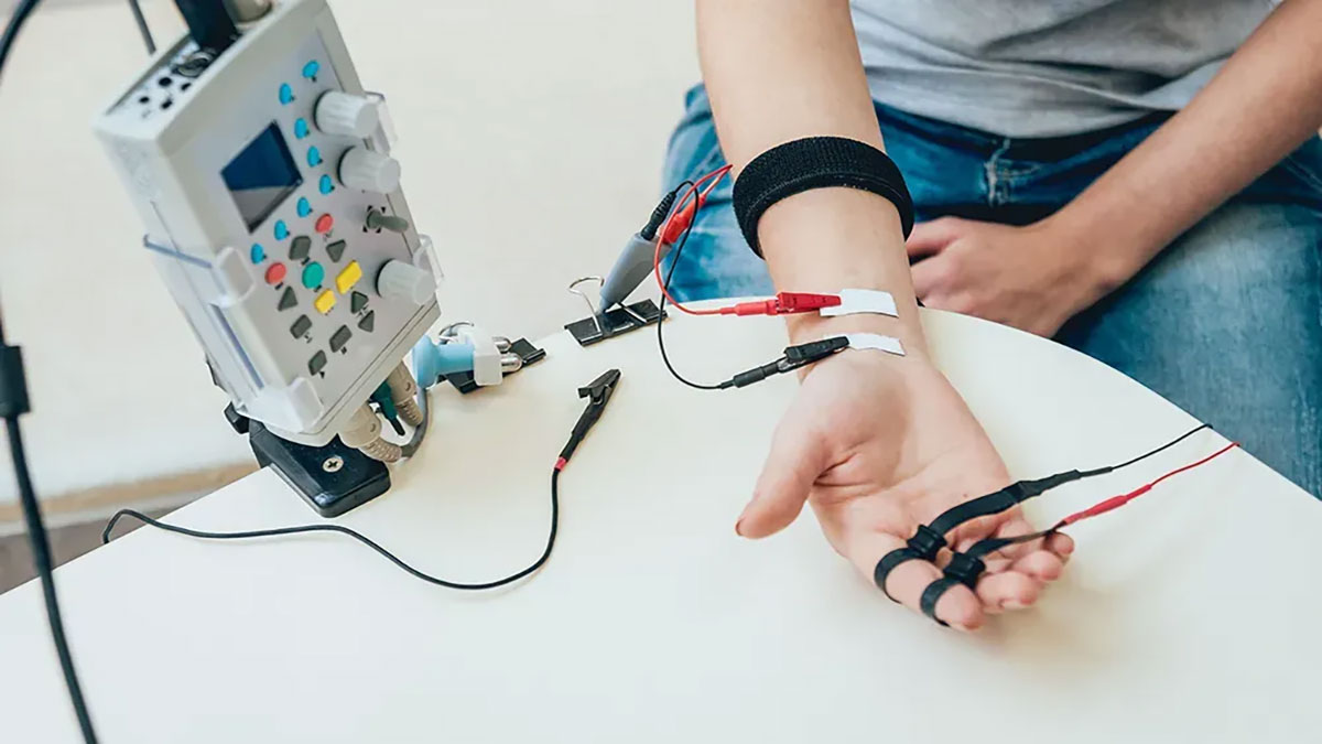 الکترومیوگرافی تهران بهترین مرکز نوار عصب و عضله در تهران