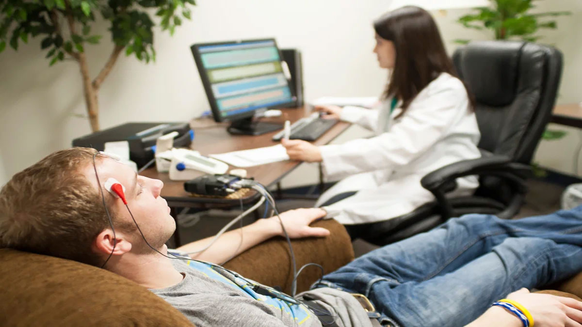 کلینیک الکترومیوگرافی کلینیک ویستان بهترین مرکز نوار عصب و عضله