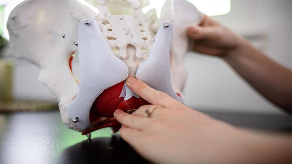 درد دنبالچه خوابیدن بر روی کمر