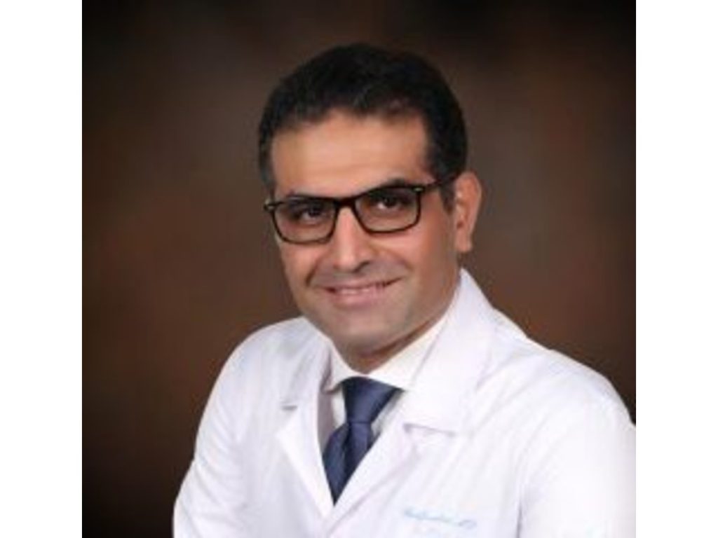 جراحی ستون فقرات و نورولوژی دکتر بابک میرزا شاهی